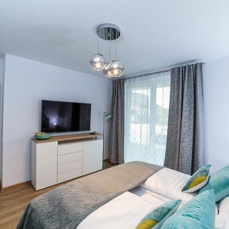 Ferienwohnung Apartament Luxury Miruna Rîşnov Exterior foto