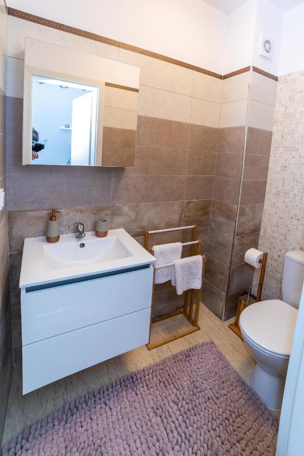 Ferienwohnung Apartament Luxury Miruna Rîşnov Exterior foto